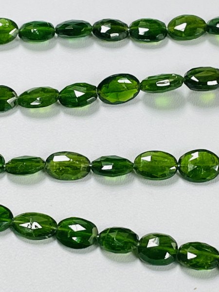 Chrome Diopside Oval Faceted