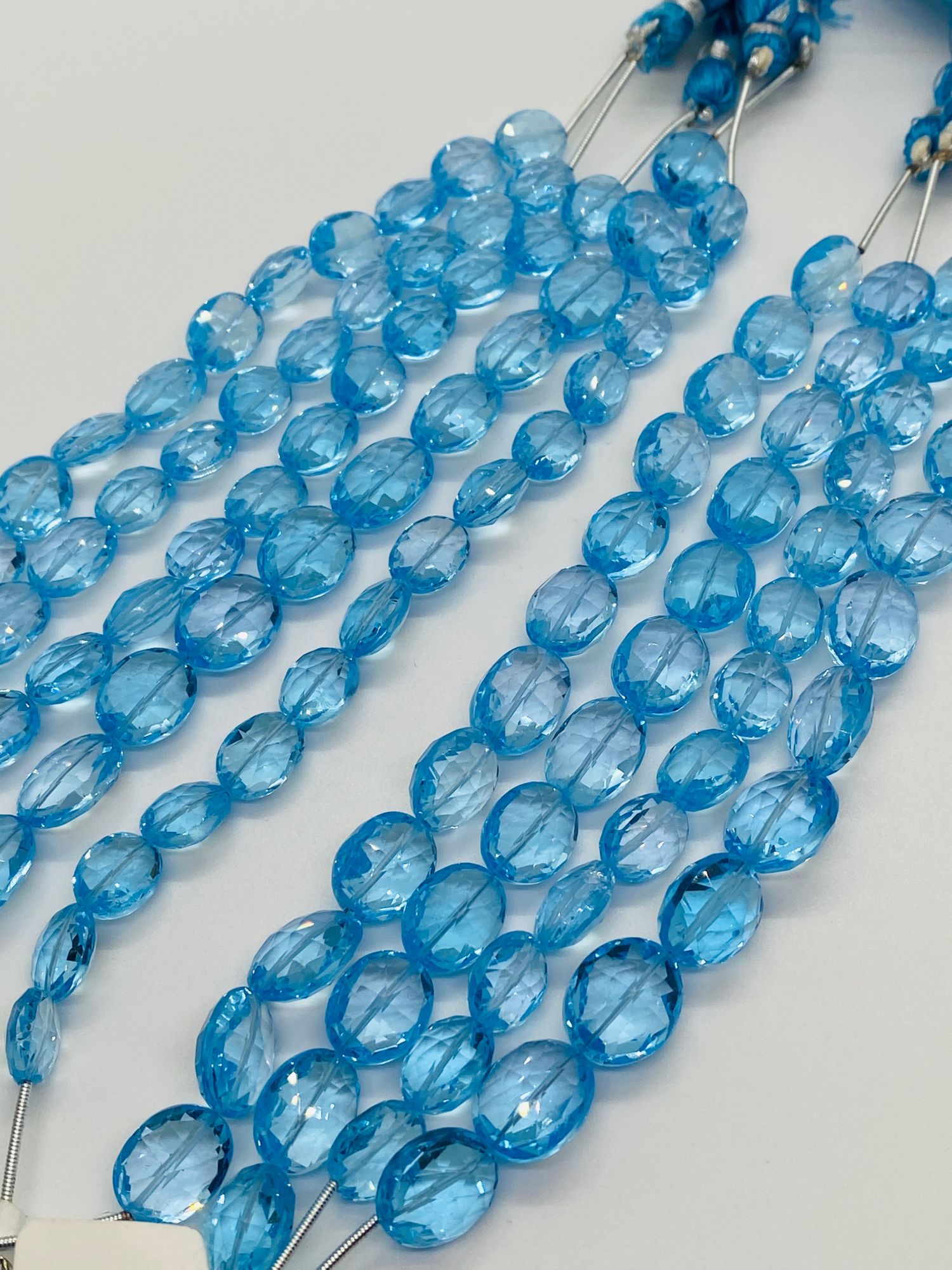 Sky Blue topaz  Ovals Faceted