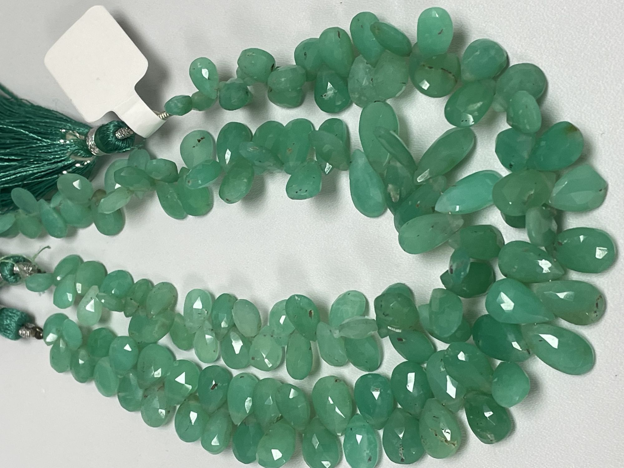 Chrysoprase Pear Faceted