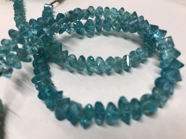 Apatite Twisted Cube Faceted