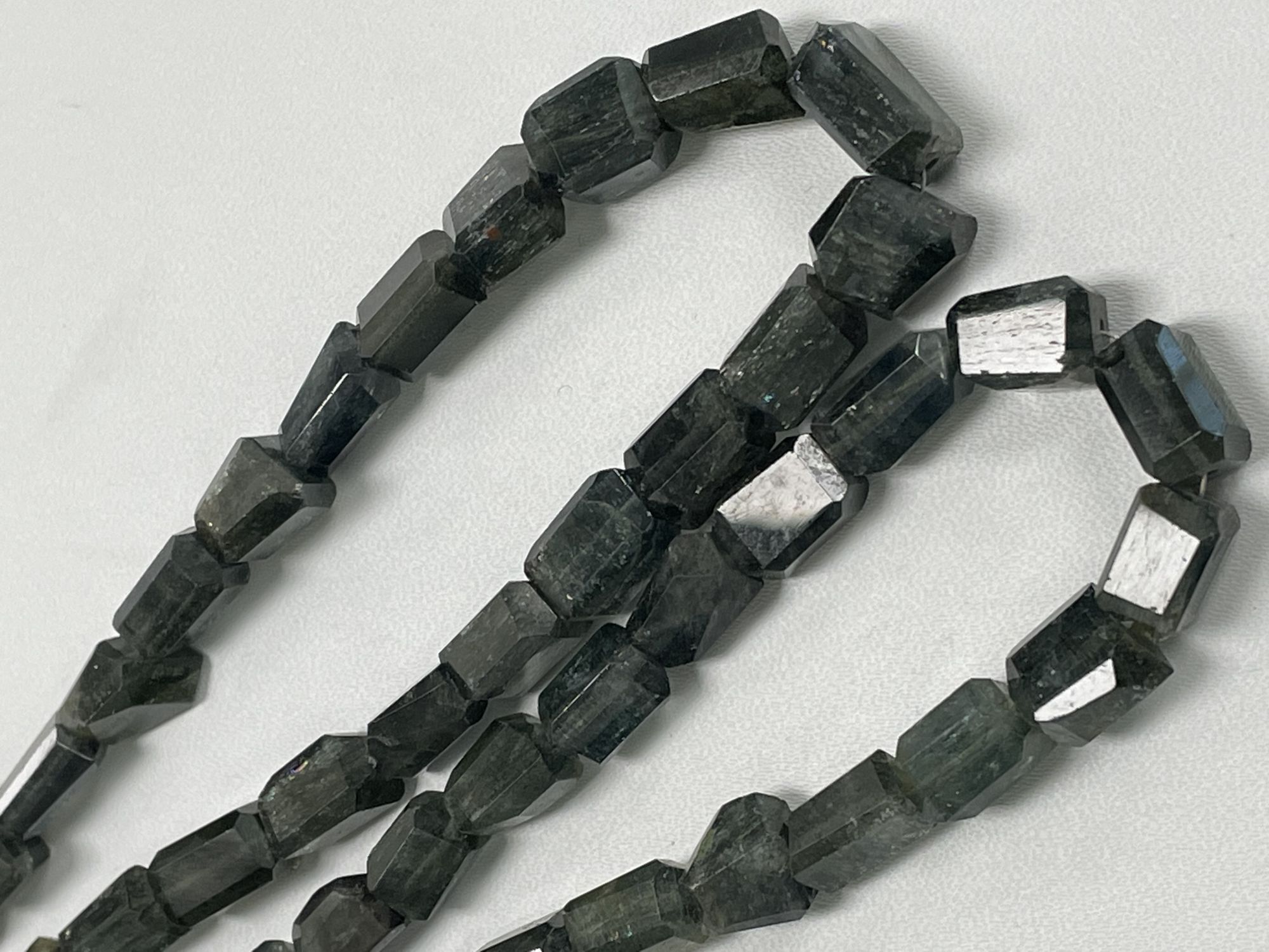 Moss Aquamarine Nuggets Faceted