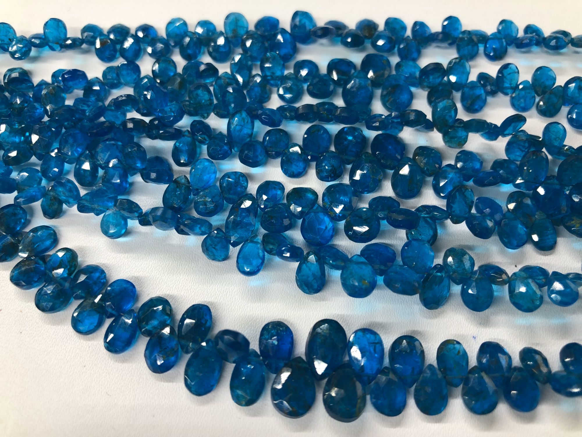 Apatite Pear Faceted (NATURAL)