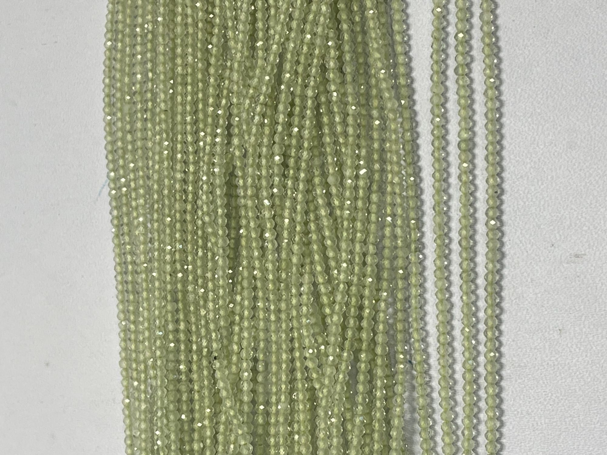 Prehnite Rondelle Faceted