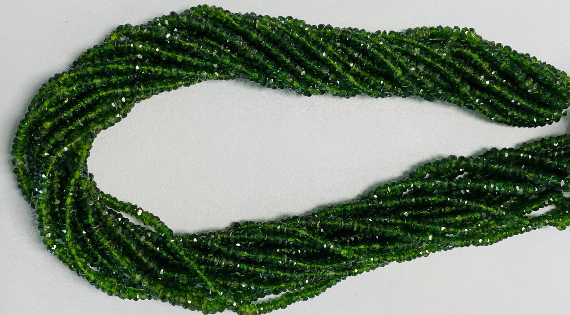 Chrome Diopside Rondelle Faceted