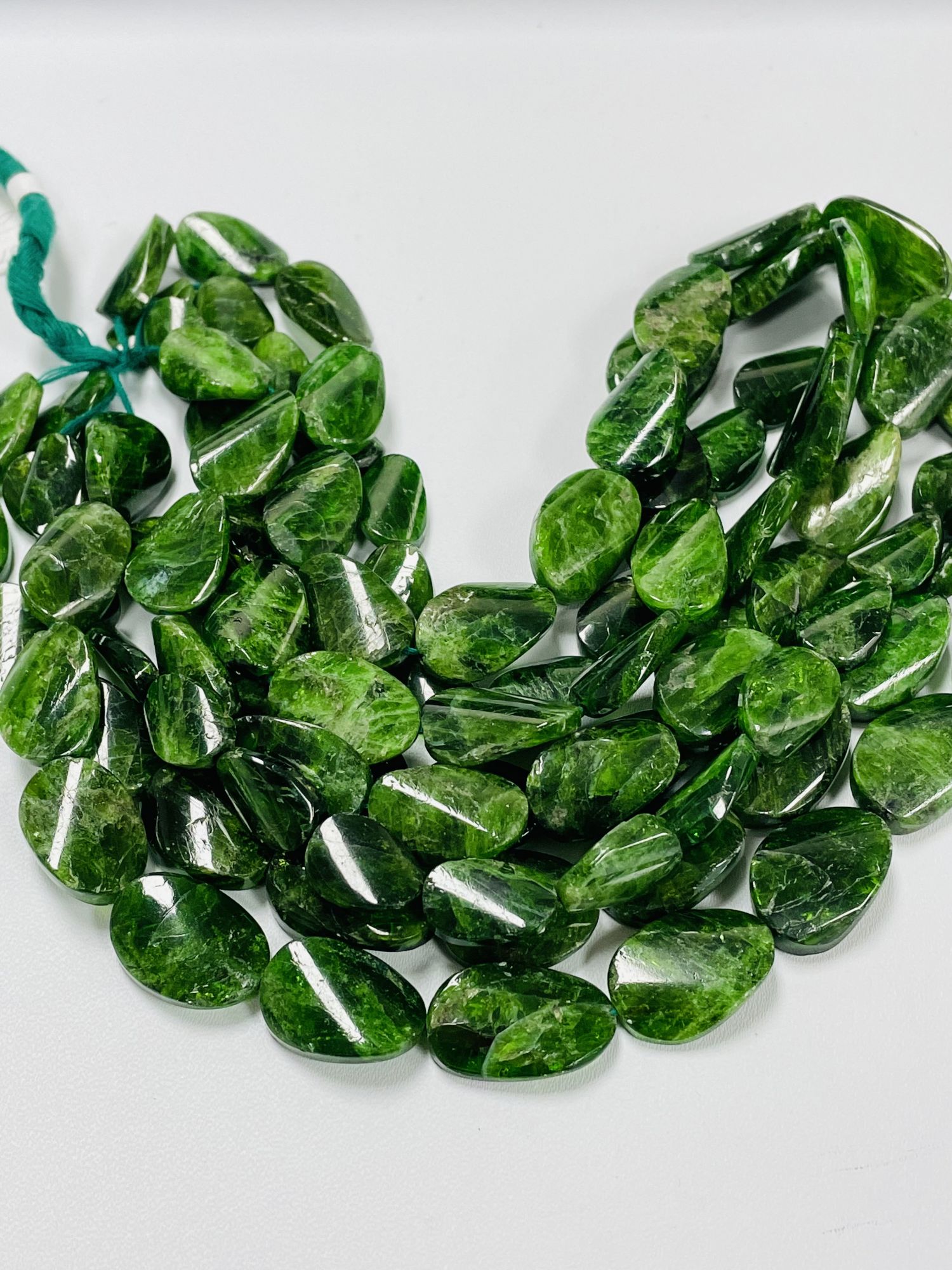 Chrome Diopside Twisted Nugget Smooth