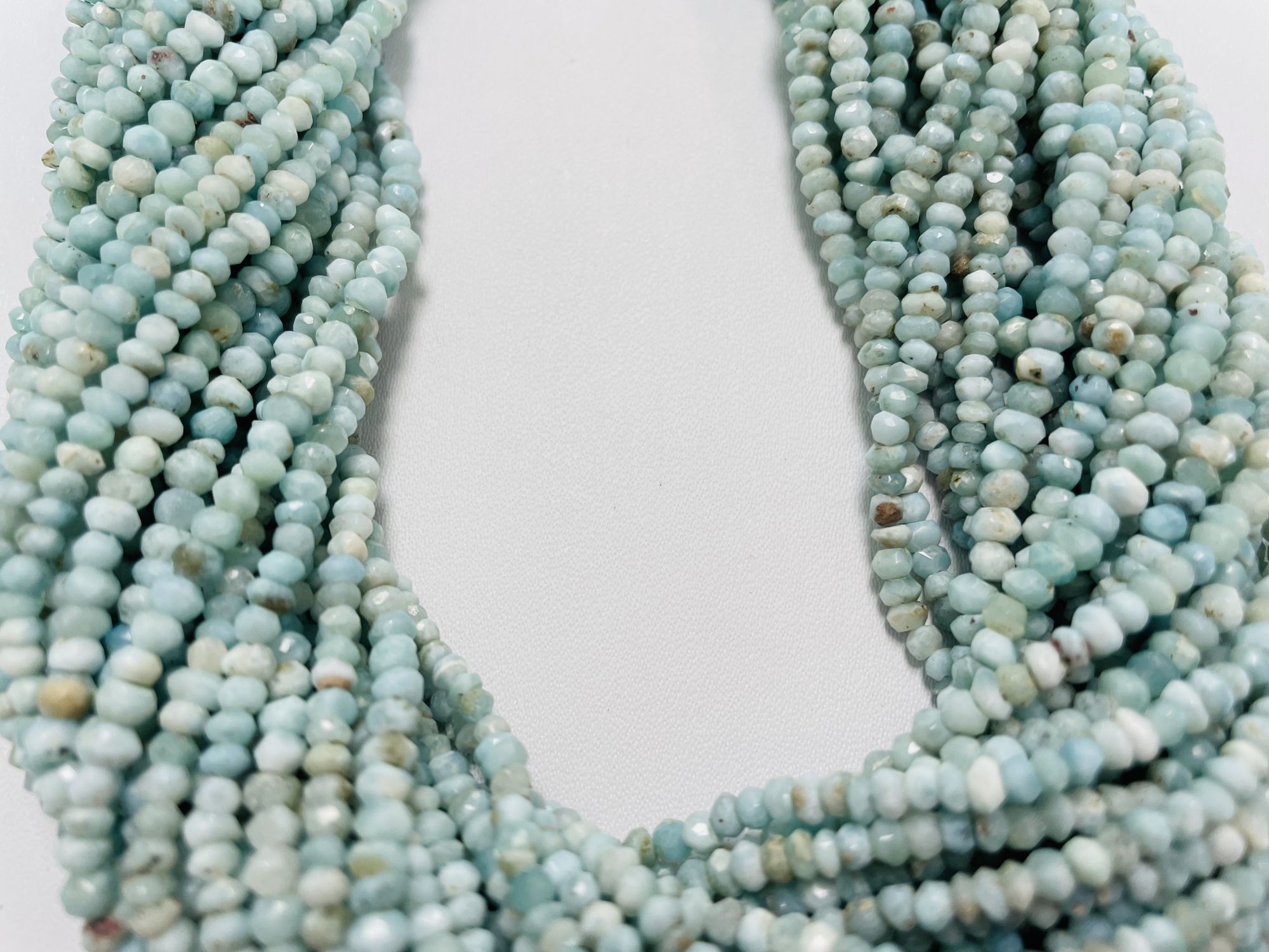 Larimar Rndelle Faceted