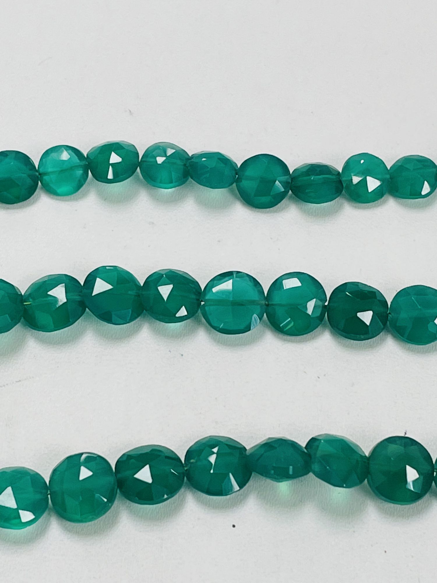 Green Onyx Coin Faceted