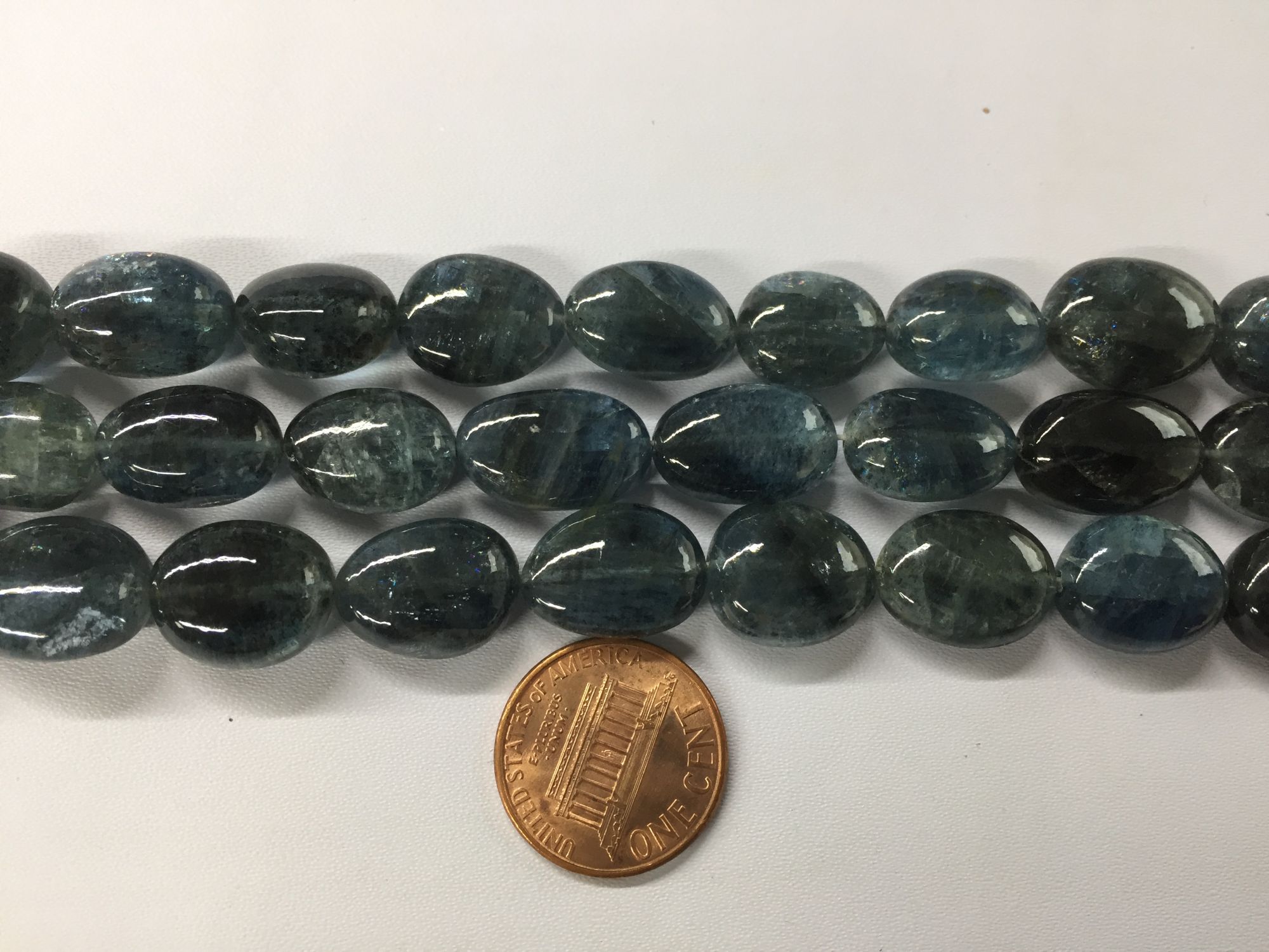 Moss Aquamarine Ovals Smooth