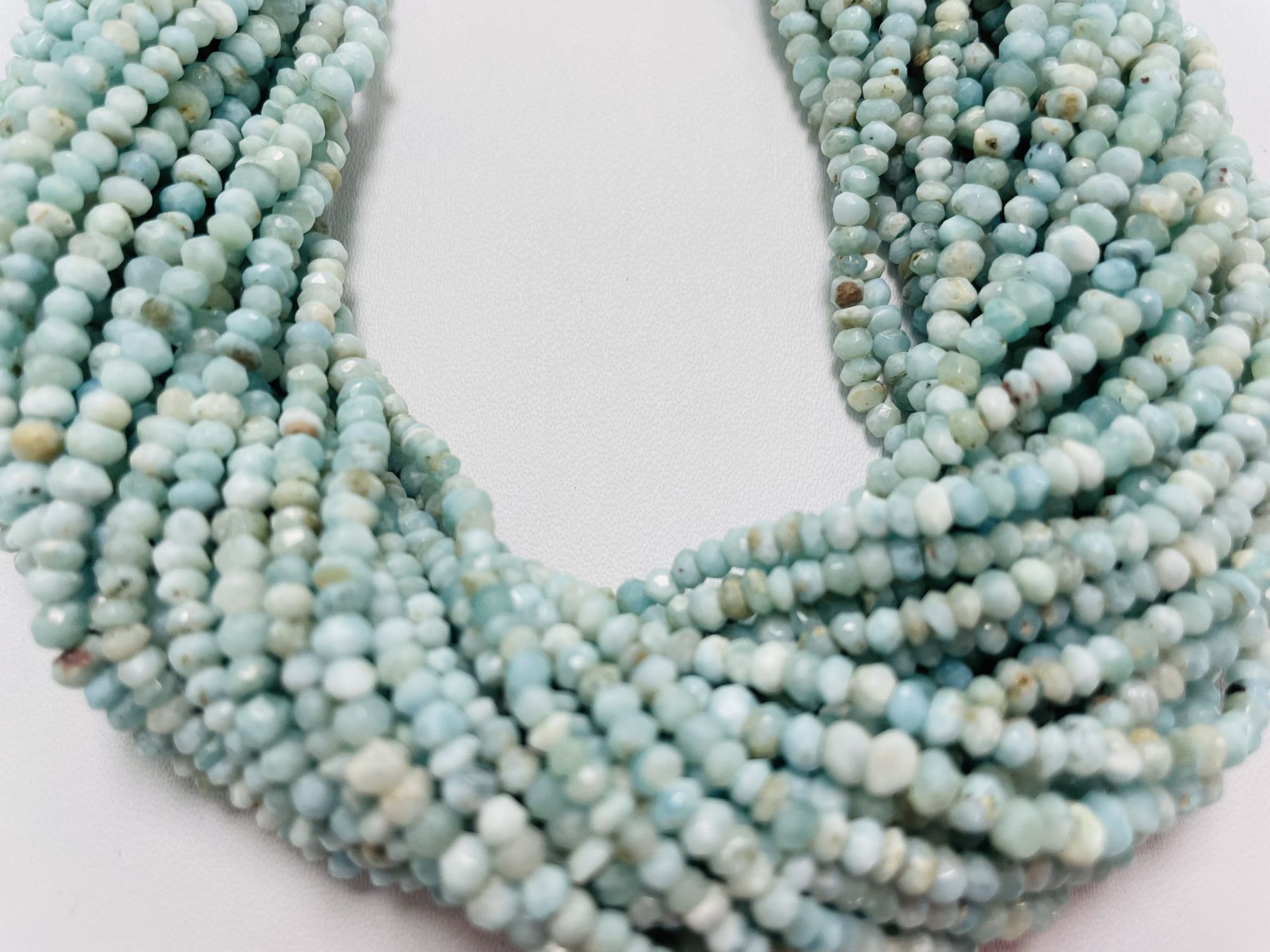 Larimar Rndelle Faceted