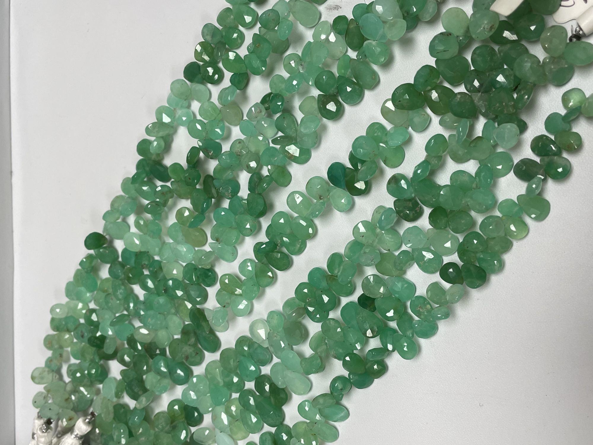 Chrysoprase Pear Faceted