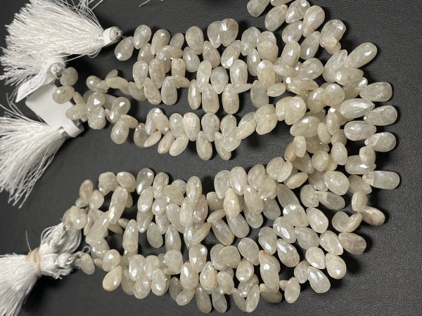 Silverite Pear Faceted