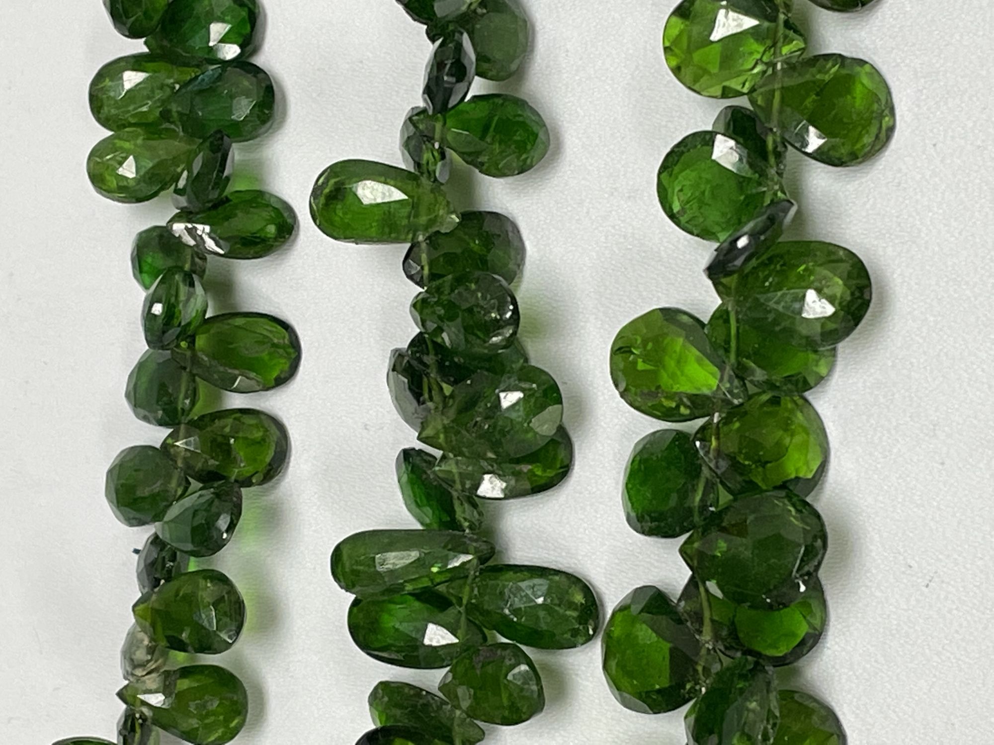 Chrome Diopside Pear Faceted