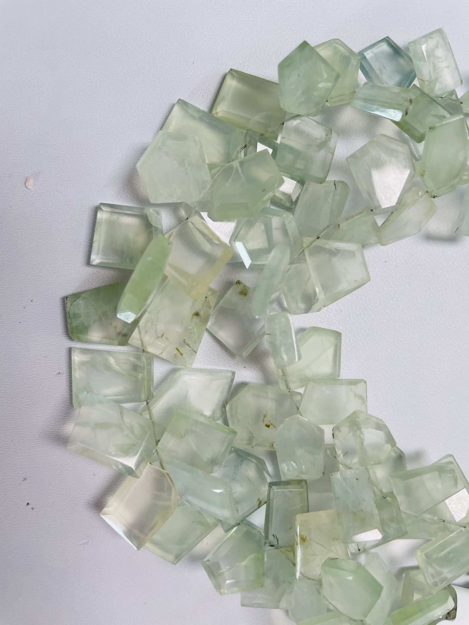 Prehnite Funky Slices