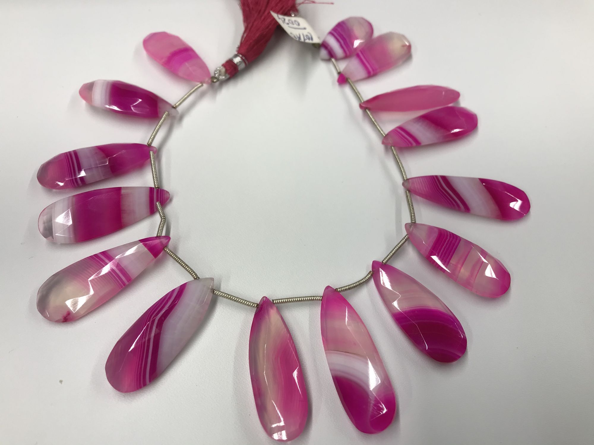 -Lace Agate Long Pears Faceted