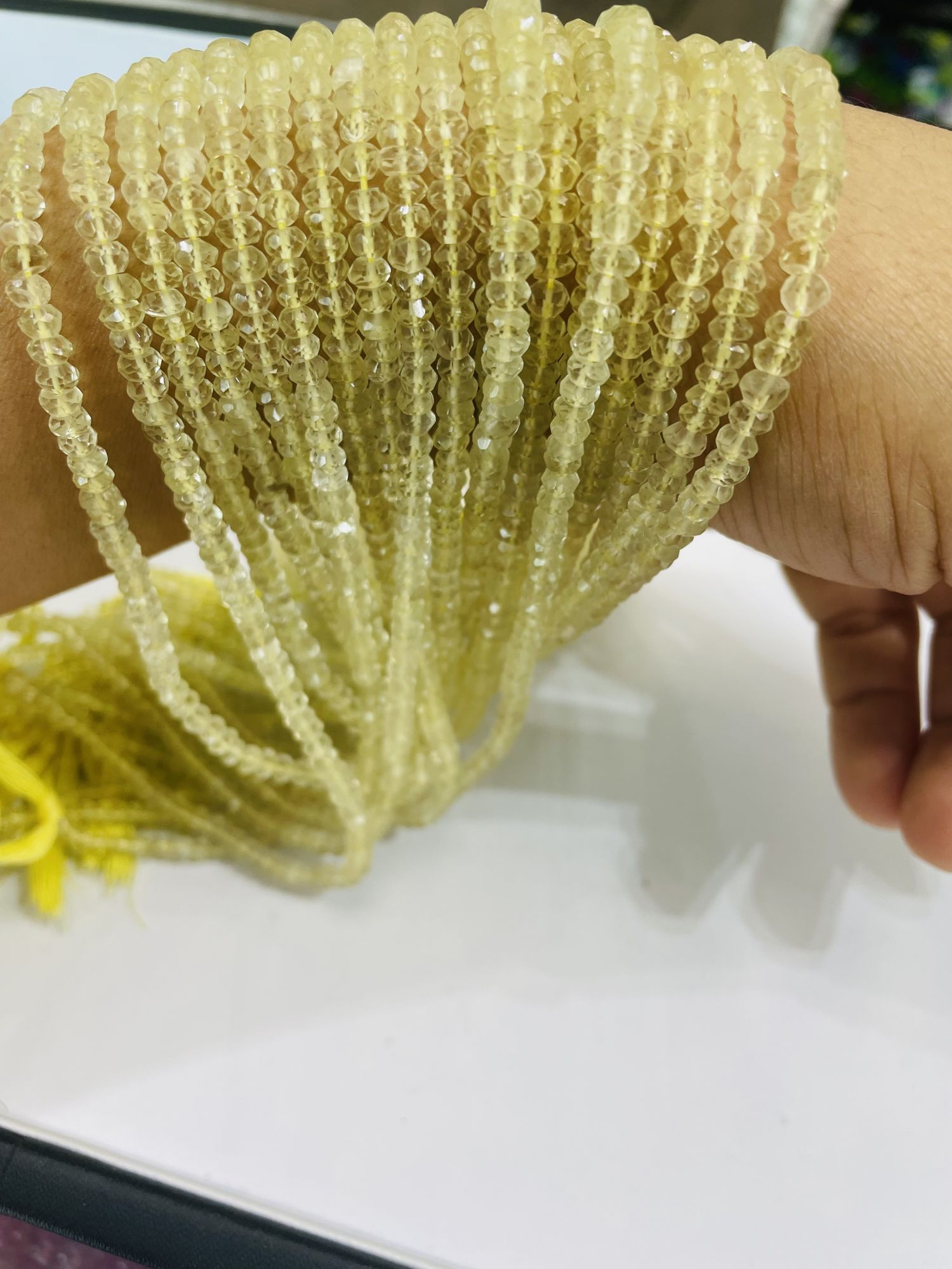 Lemon Quartz Rondelle Faceted