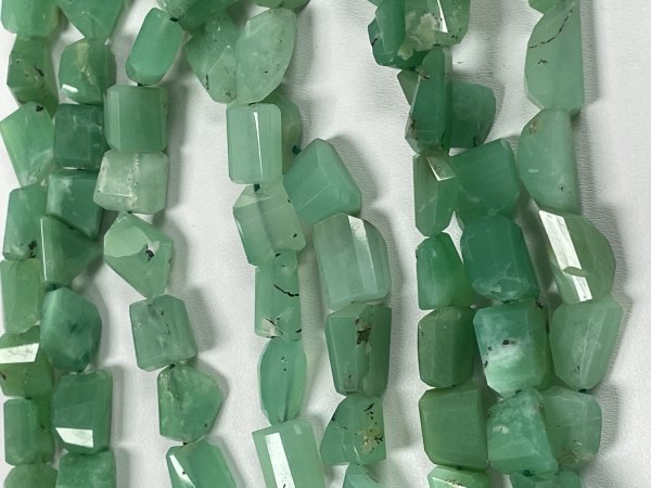 Chrysoprase Nuggets Faceted