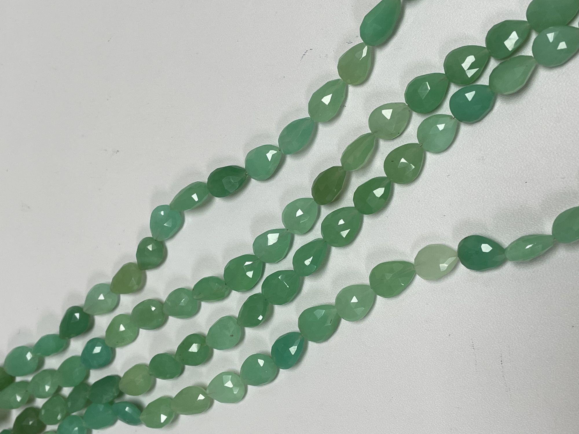Chrysoprase Pears Top Drilled Faceted