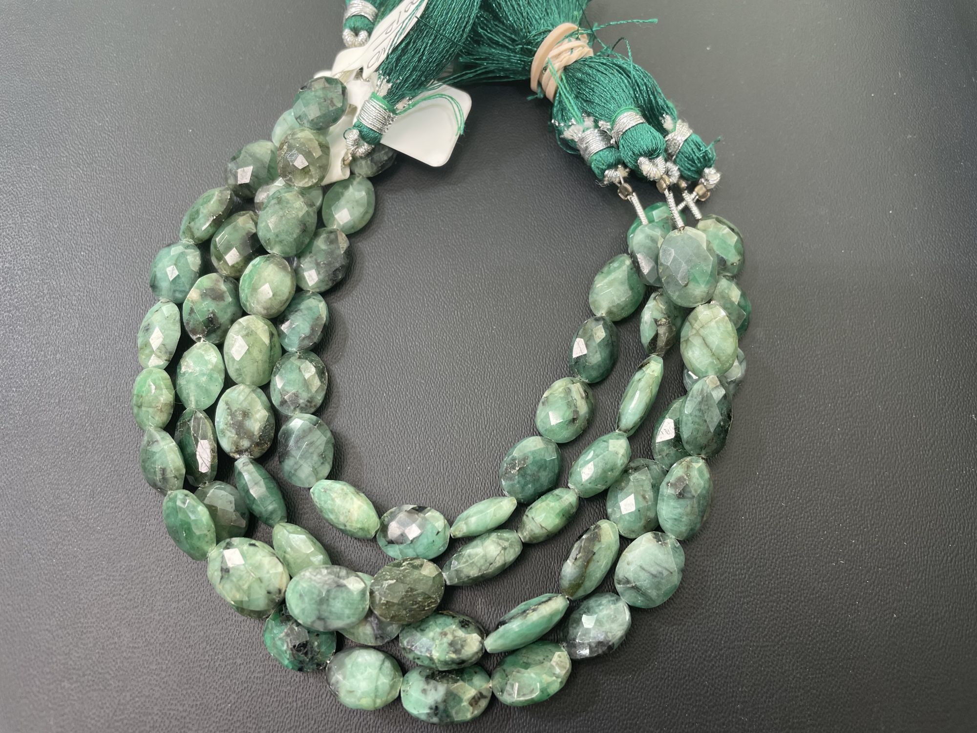 Shaded Emerald Oval Faceted