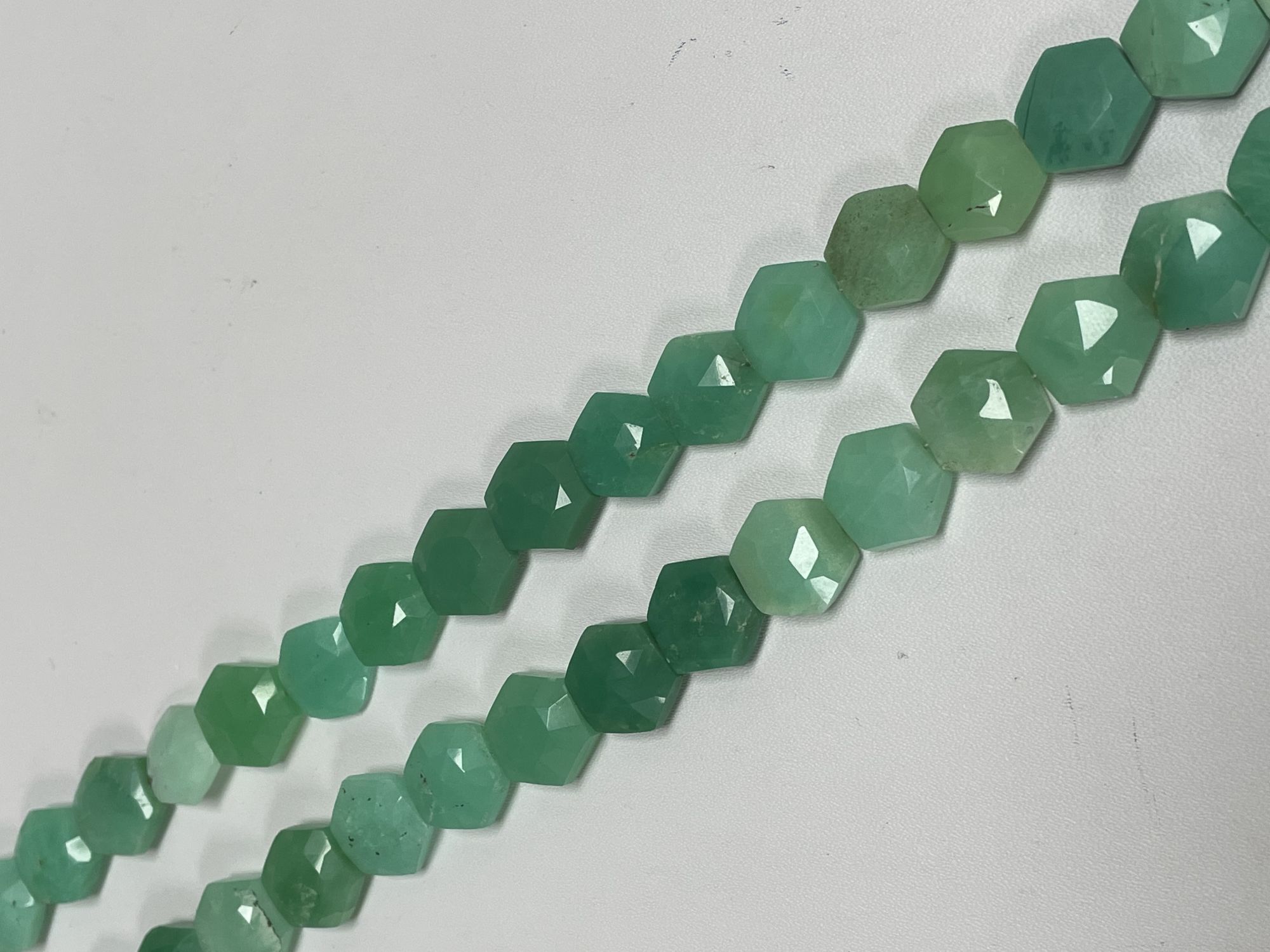 Chrysoprase Top Drilled Hexagon Faceted