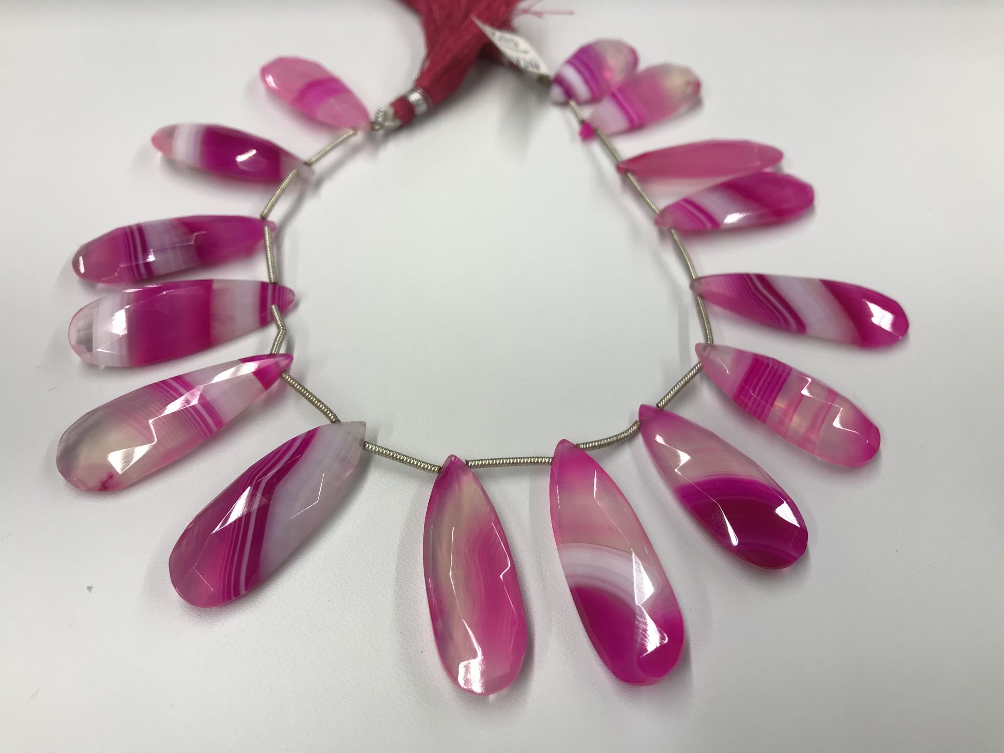 -Lace Agate Long Pears Faceted
