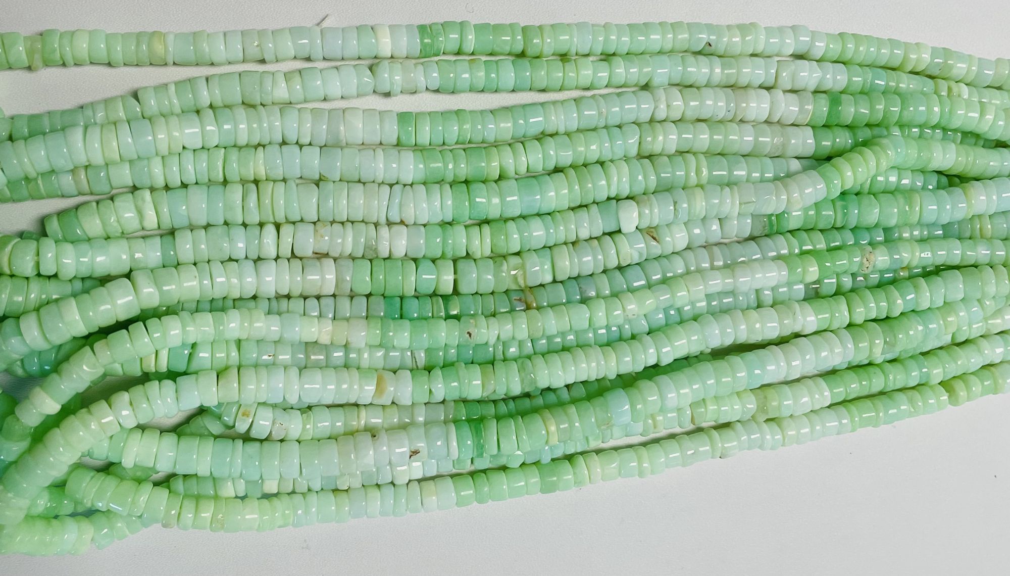 Shaded Opal Tire Smooth