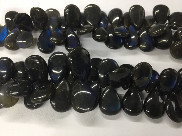 Natural Black Labradorite Pears Smooth