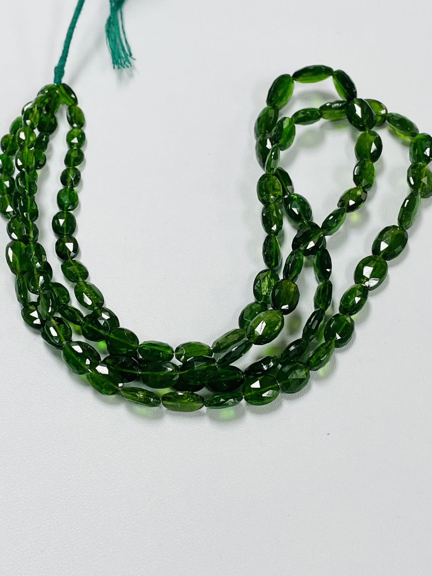 Chrome Diopside Oval Faceted