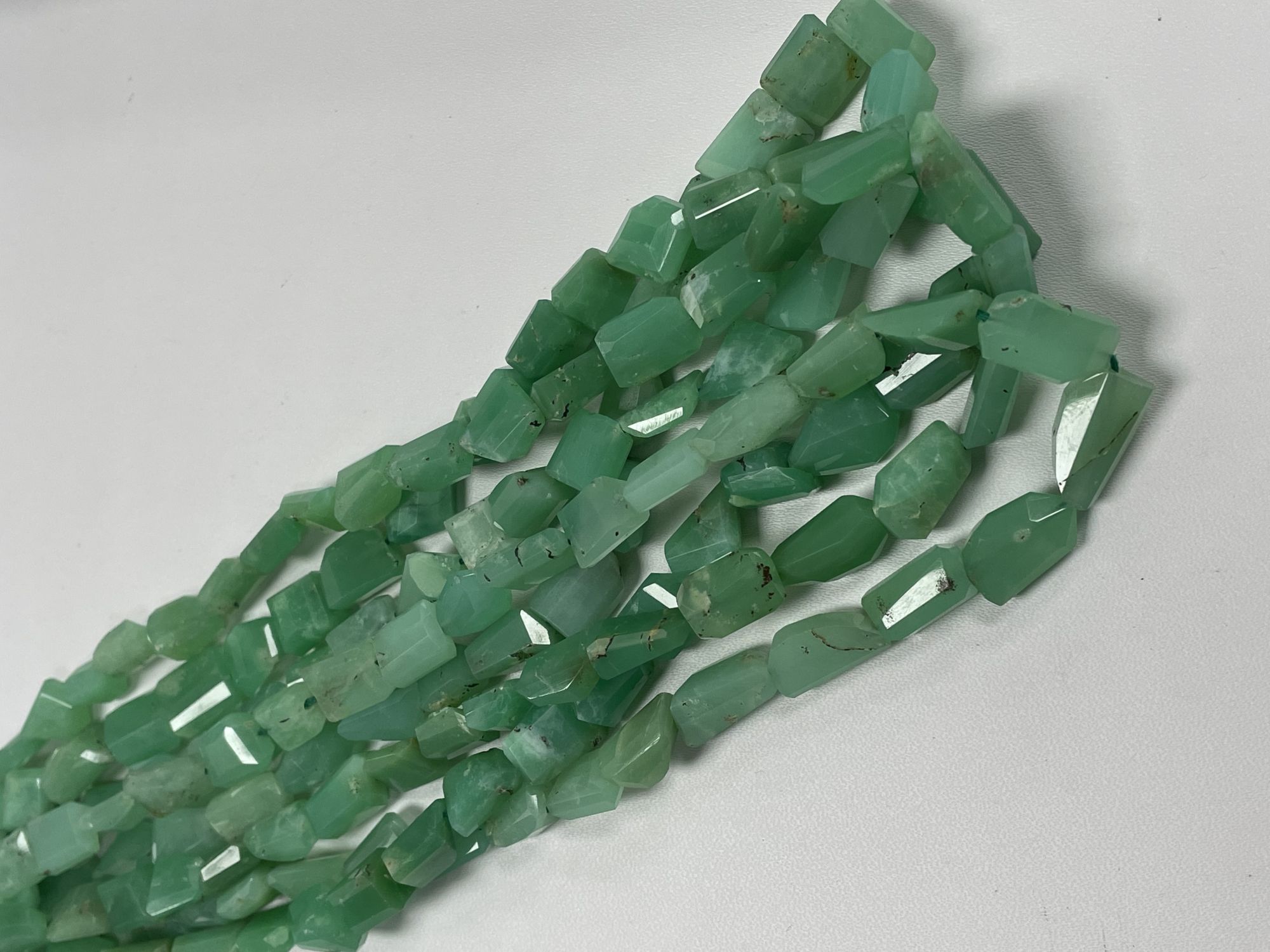 Chrysoprase Nuggets Faceted