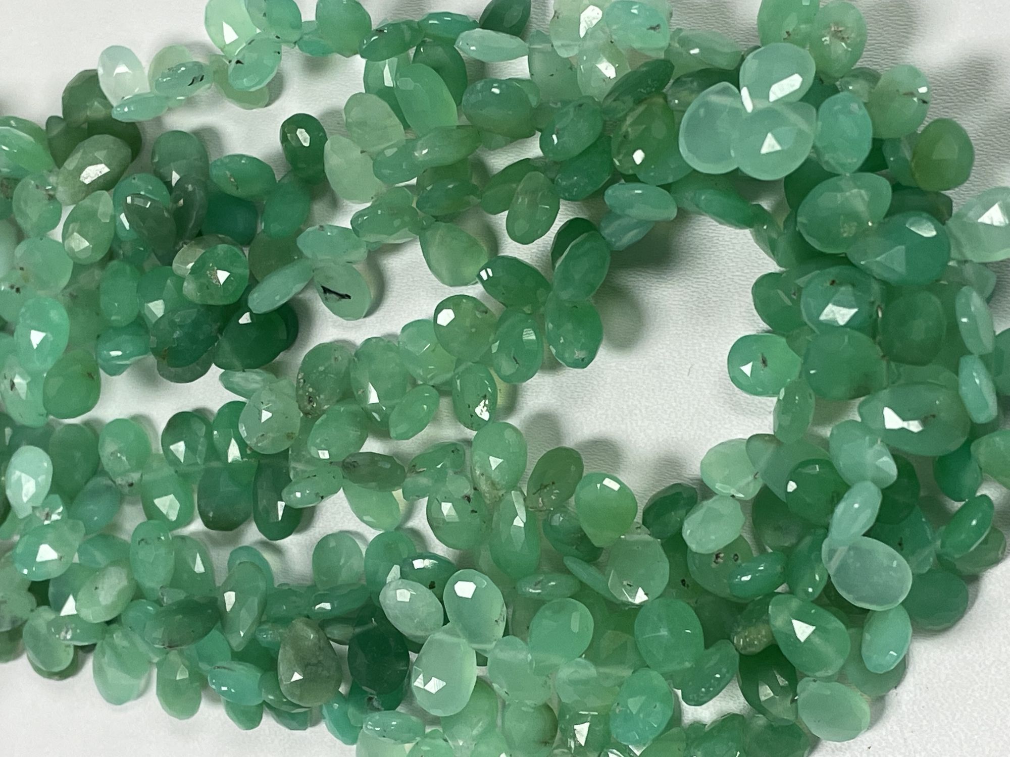 Chyrsoprase Pears Faceted