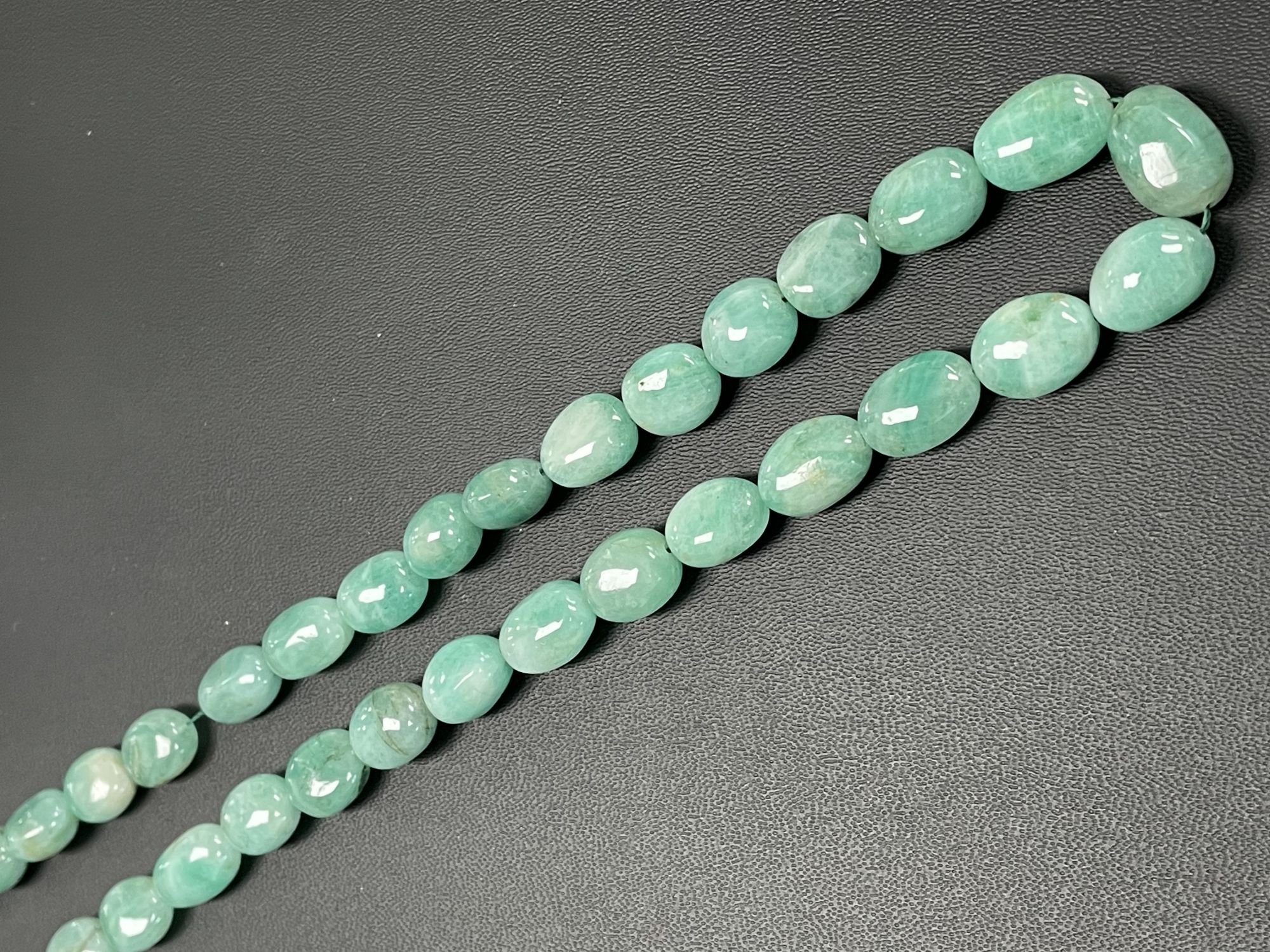 Emerald Nugget Smooth