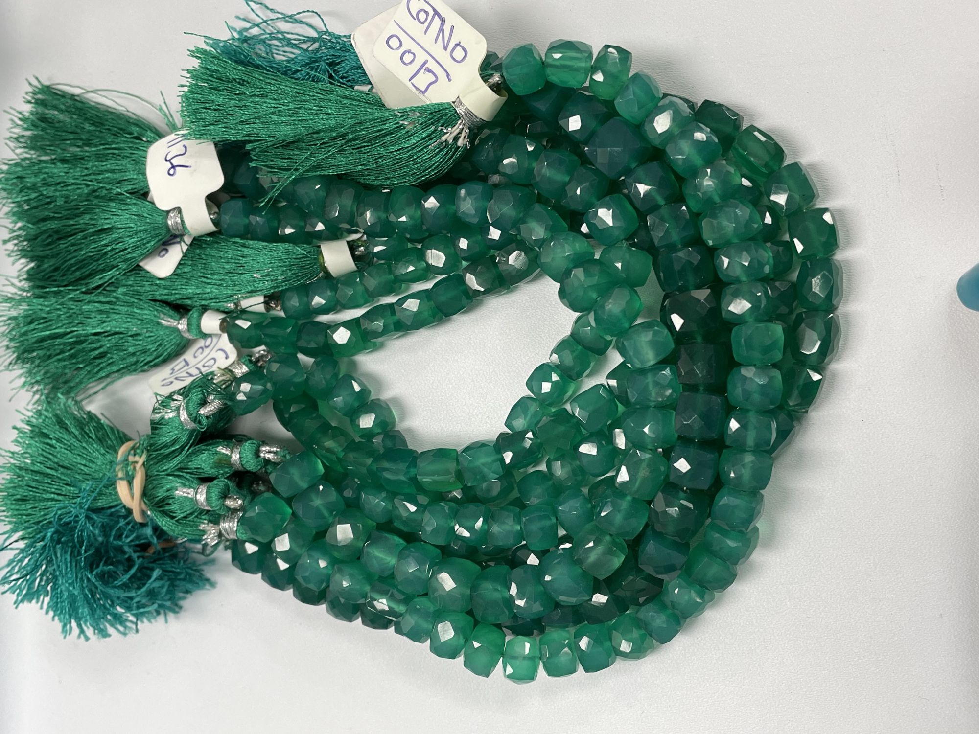 Green Onyx Cube Faceted