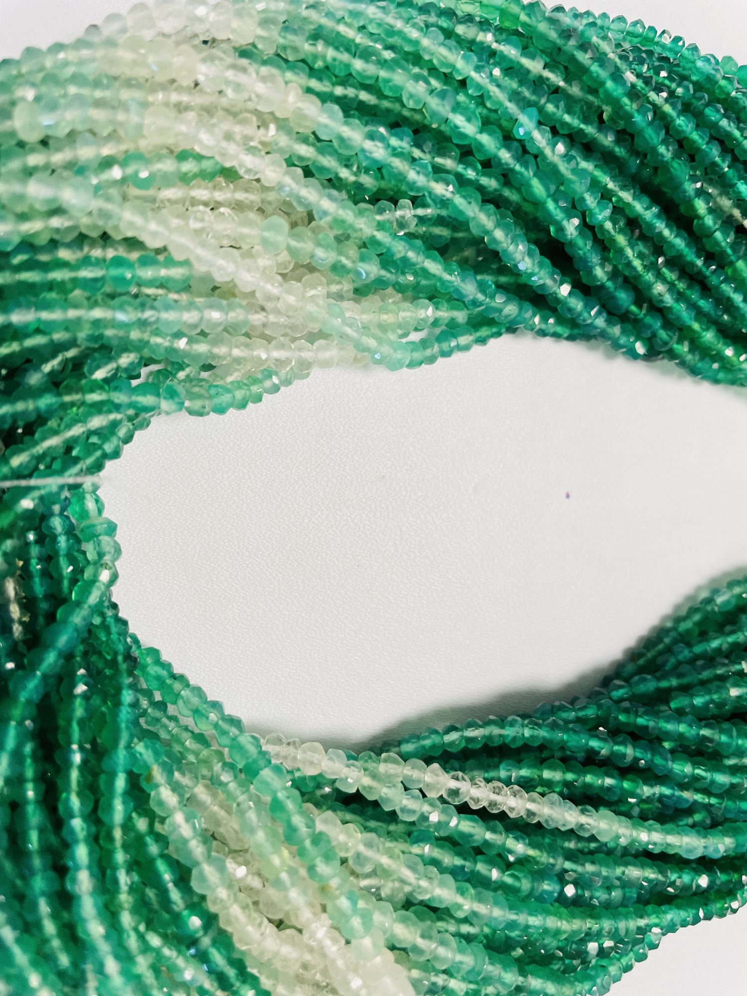 Shaded Green Onyx Rondelle Faceted