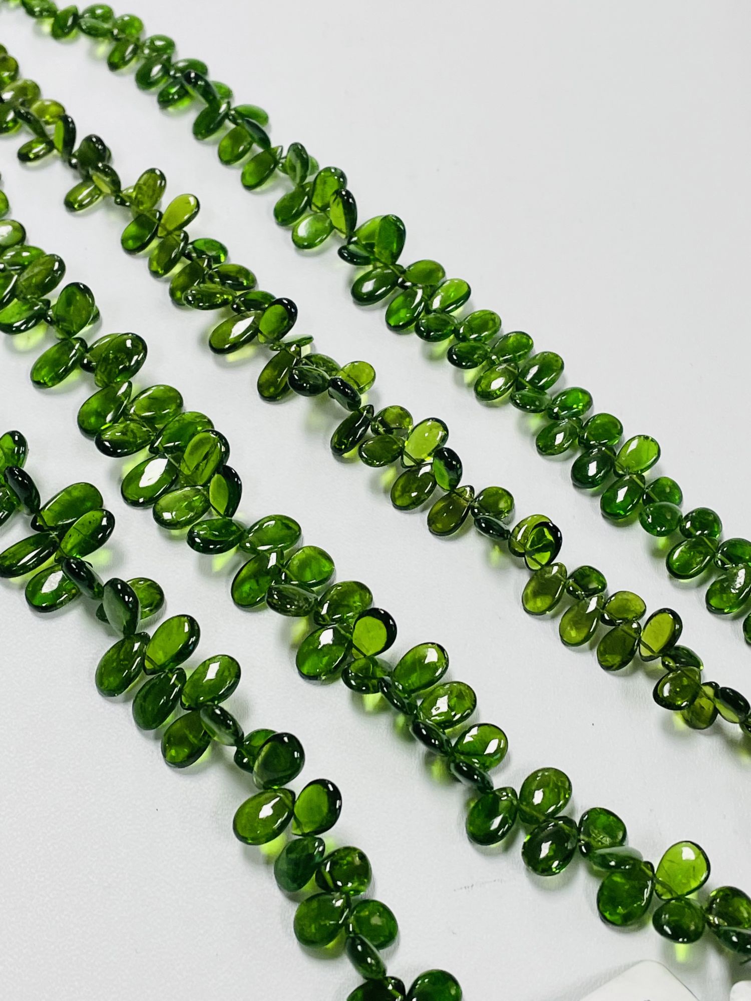 Chrome Diopside Pear Smooth