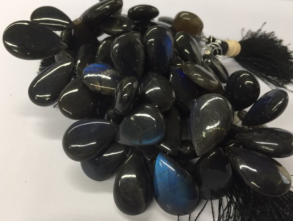 Natural Black Labradorite Pears Smooth