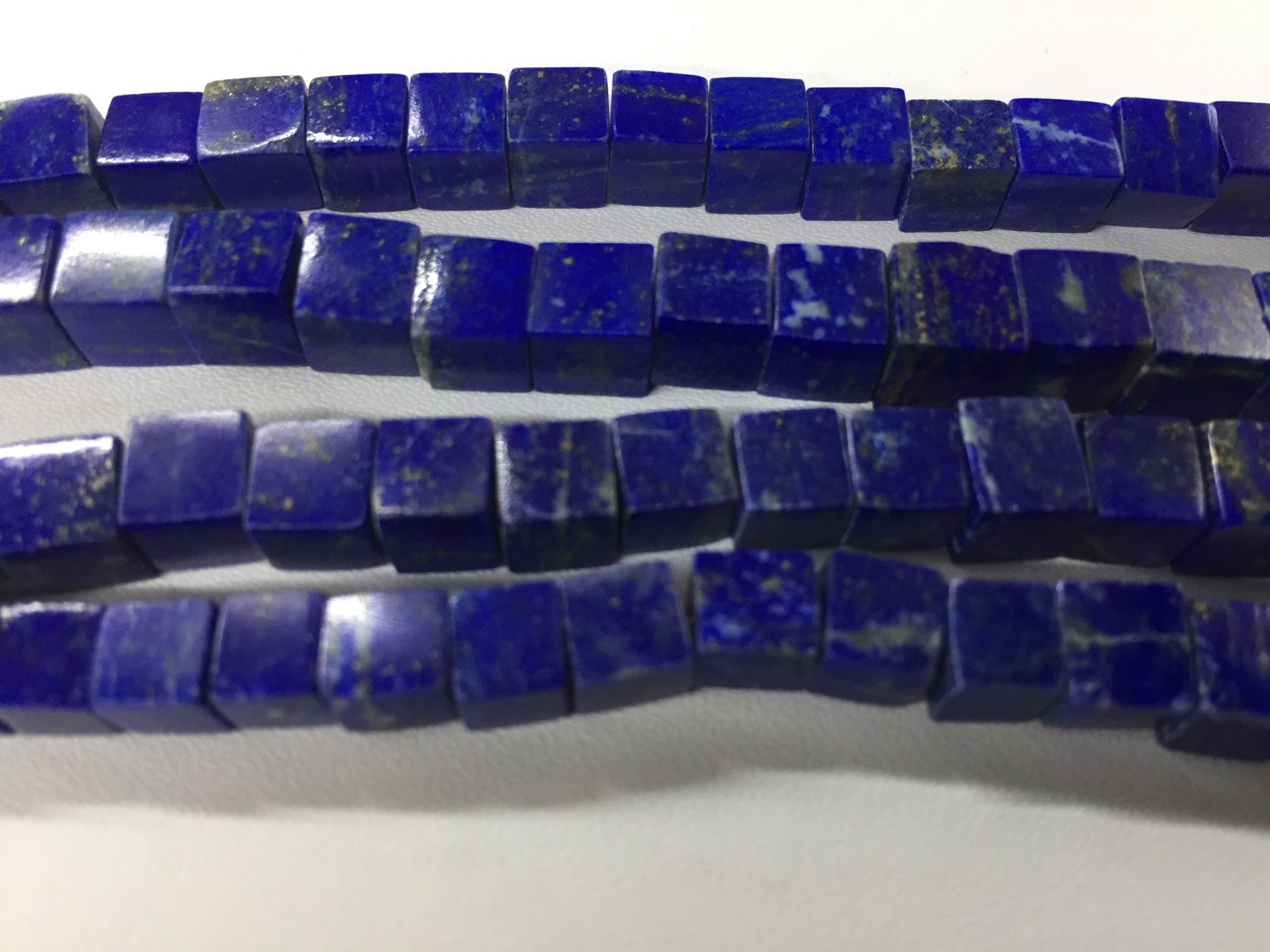 Lapis Cubes Faceted