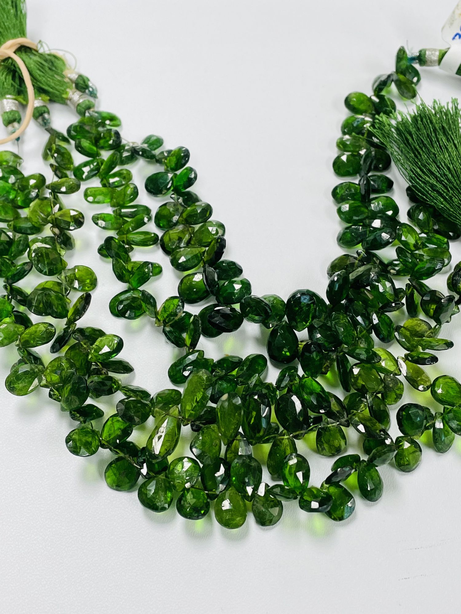 Chrome Diopside Pear Faceted