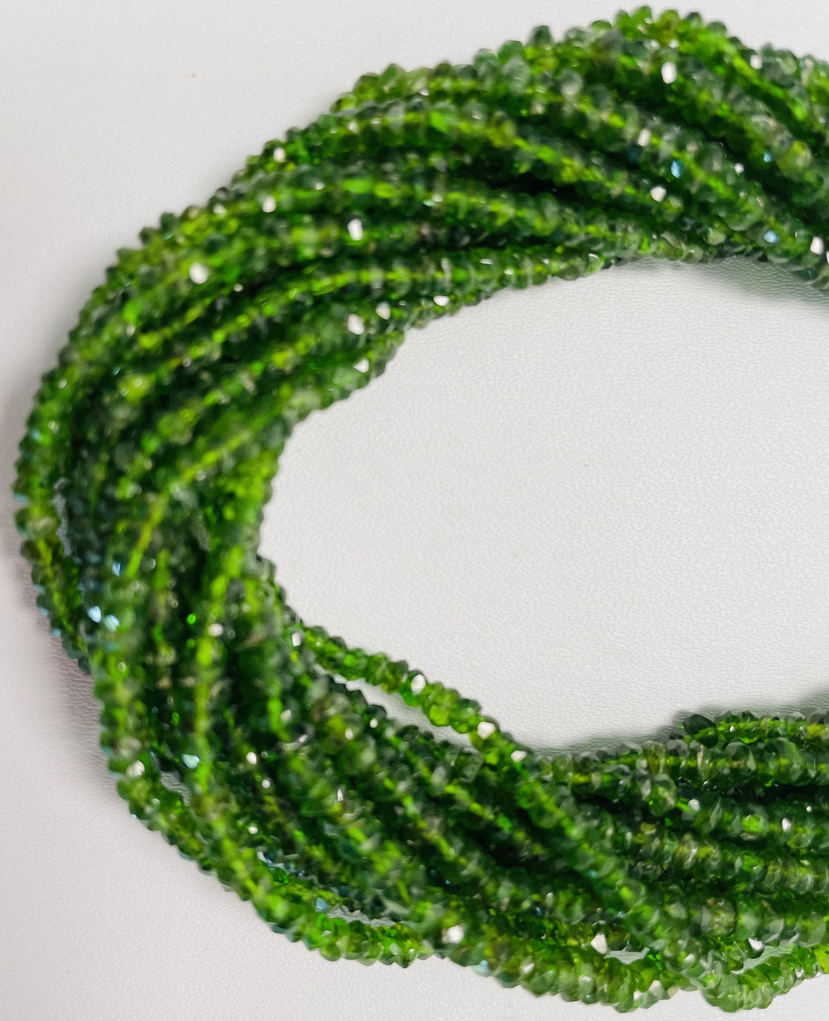 Chrome Diopside Rondelle Faceted