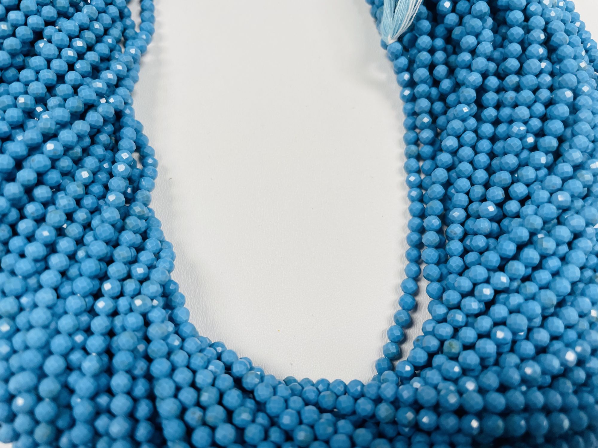Howlite Rondelles Faceted