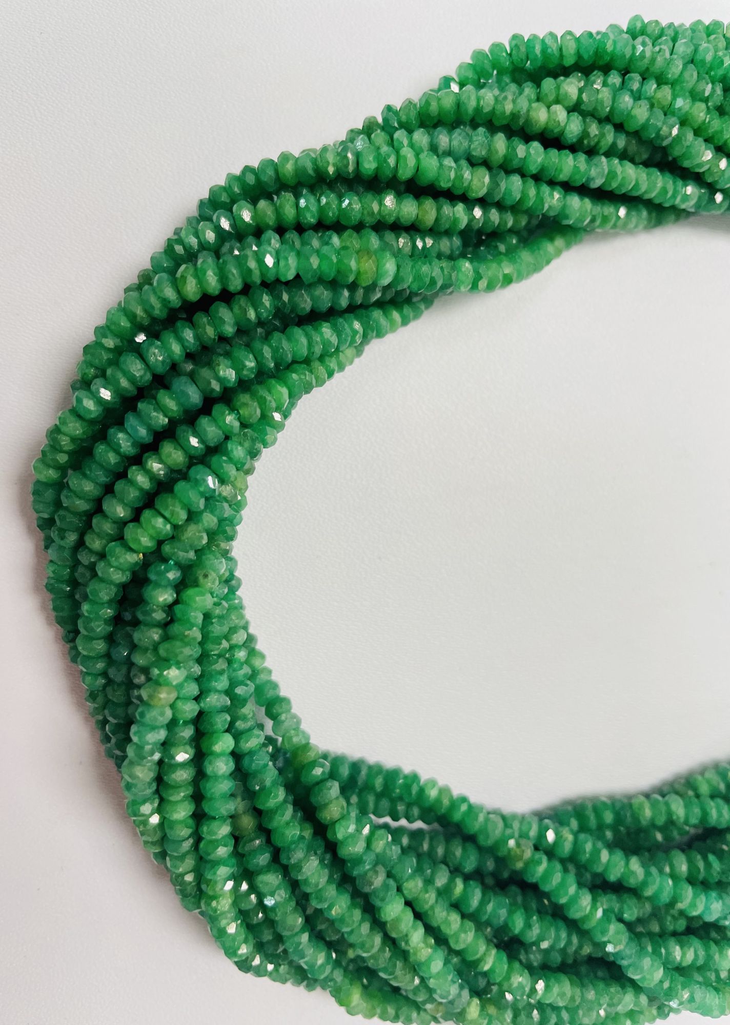 Dyed Emerald Rondelle Faceted