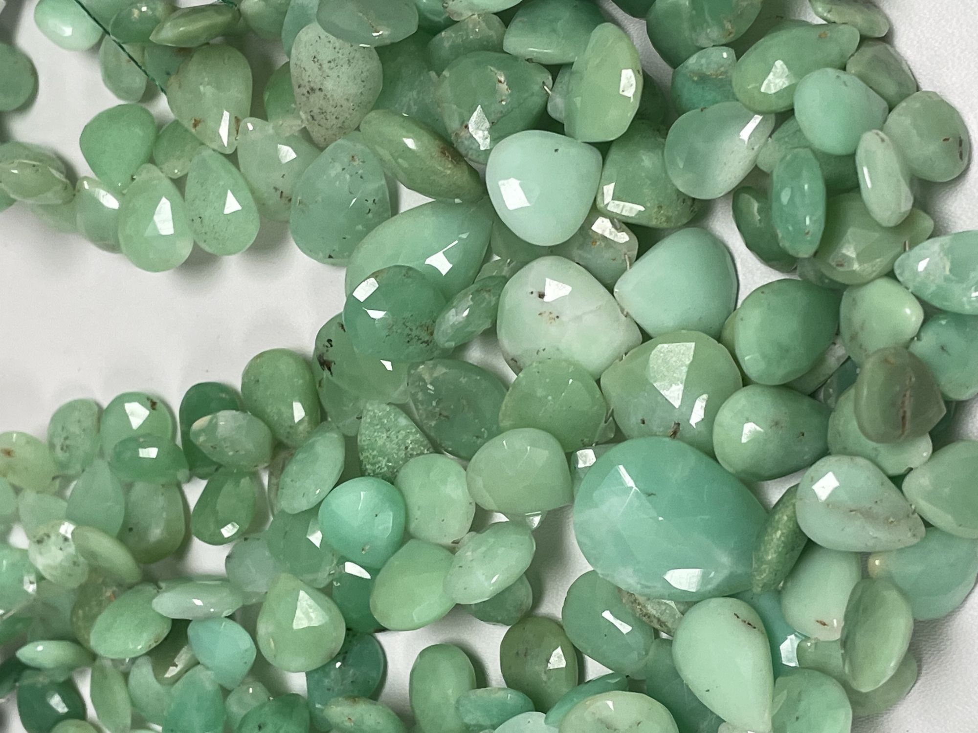 Chrysoprase Pear Faceted
