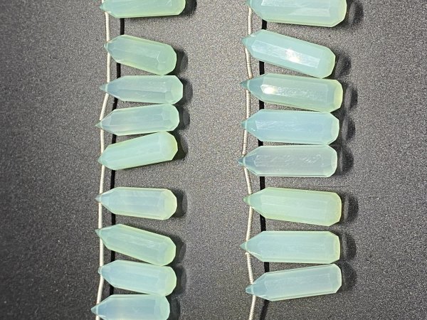 Aqua Chelcedony Pencil Cut Faceted