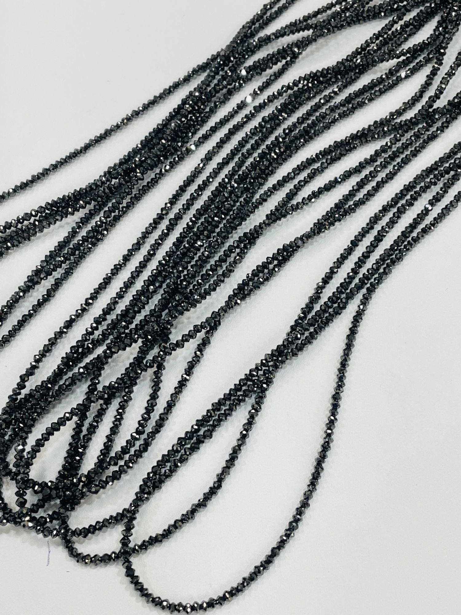 Black Diamonds Rondelles Faceted