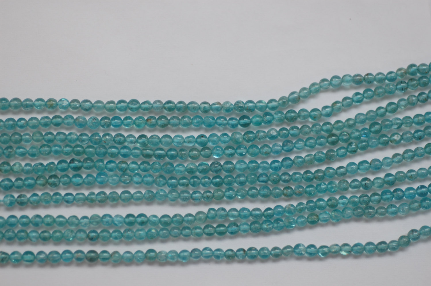 Apatite Rounds Smooth