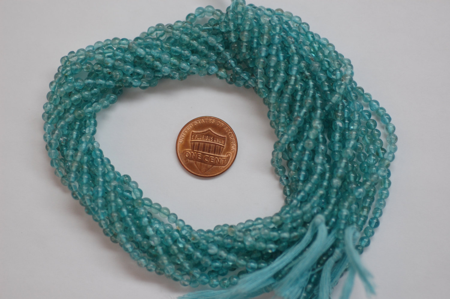 Apatite Rounds Smooth