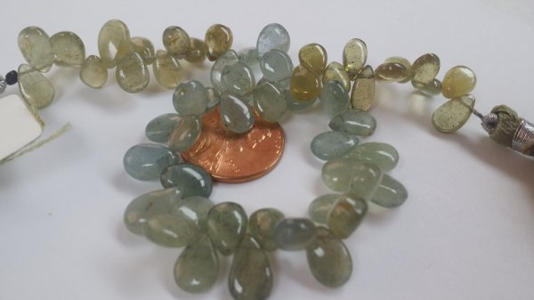 Moss Aquamarine Pears Smooth