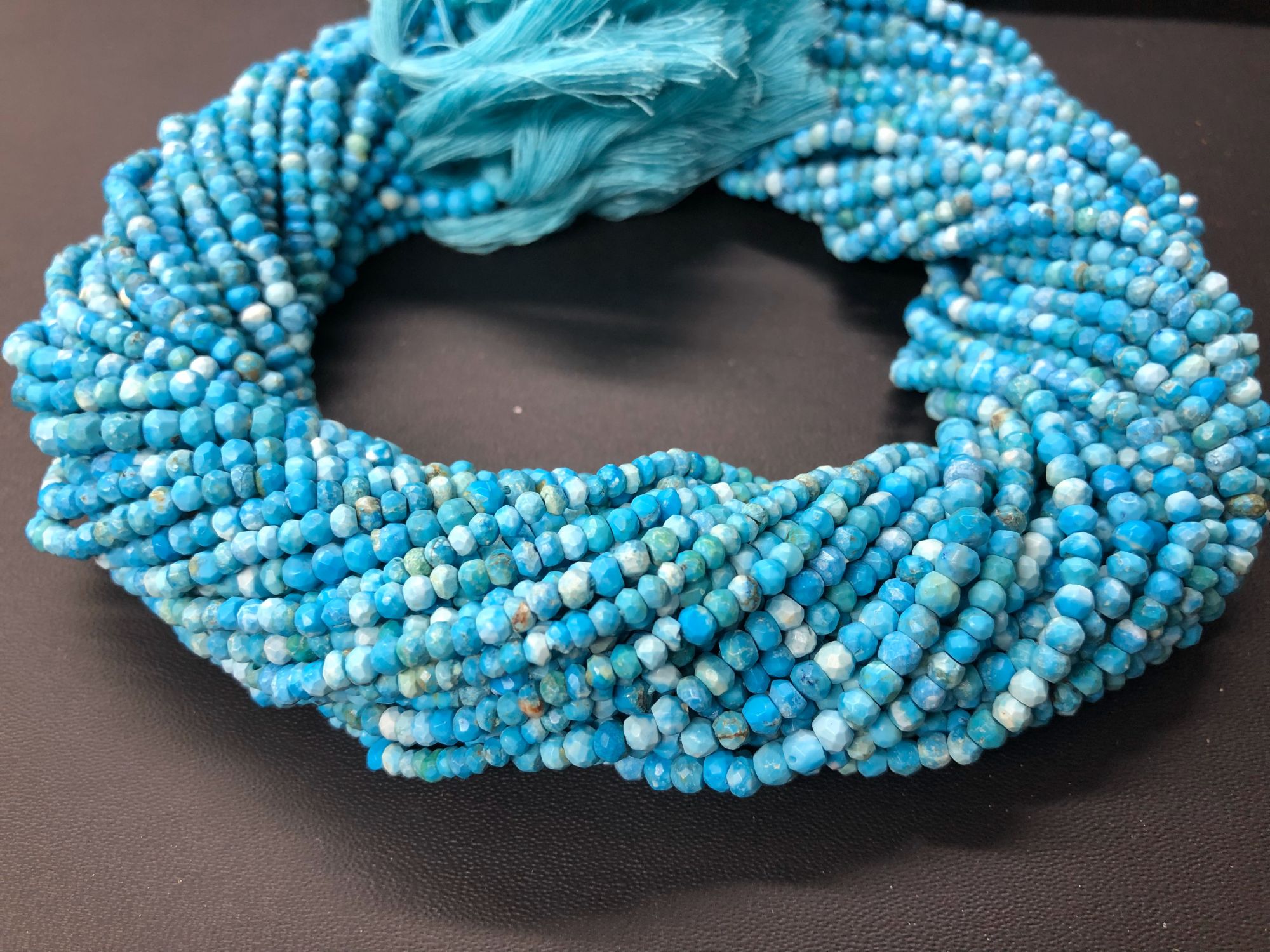 Howlite Rondelle Faceted