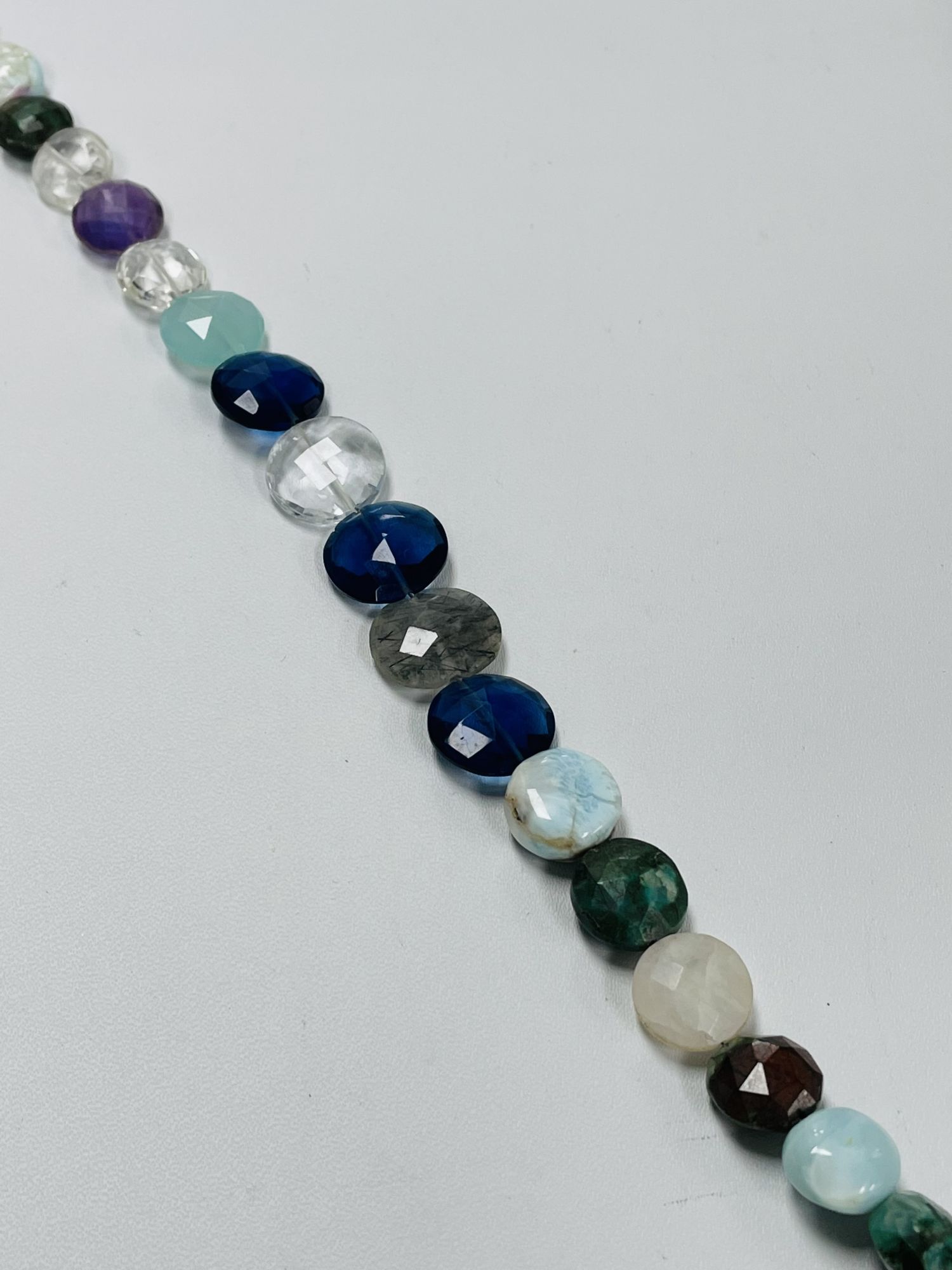 Multistone Coin Faceted