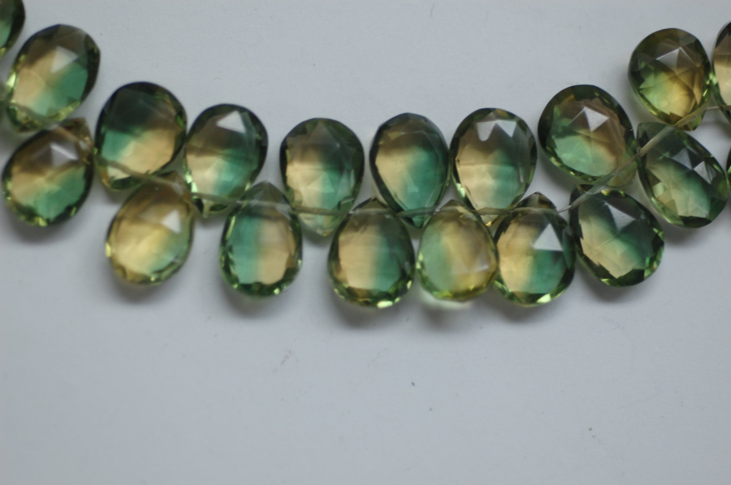 Bio Lemon Hydro Quartz Pear Checker Board Cut