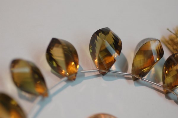 Bio-Lemon Hydro Quartz Twisted Drops Faceted