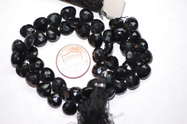 Black Spinal Hearts Faceted